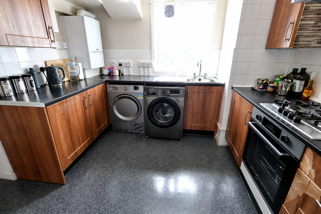 40b Barking Road, London photo 3
