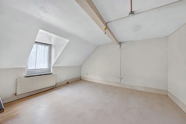 2, Stanthorpe Road, Streatham photo 4