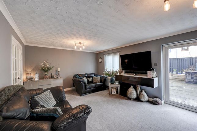 4, Haweswater Close, Penrith photo 2