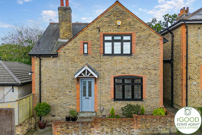 Thumbnail Detached house for sale in Gladstone Road, Buckhurst Hill