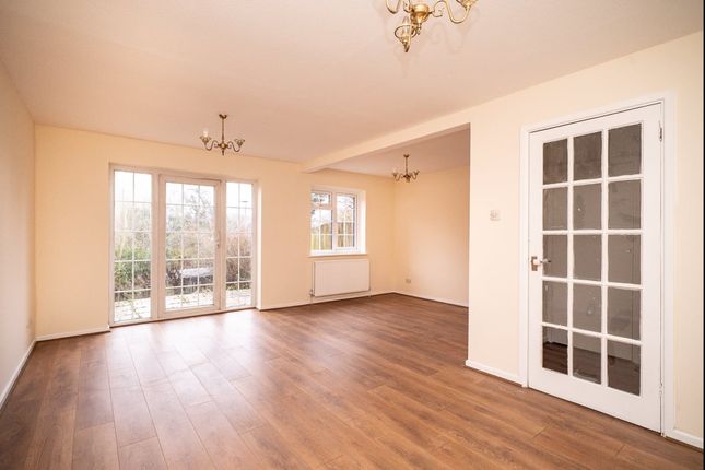 27 Batterdale, Hatfield photo 4