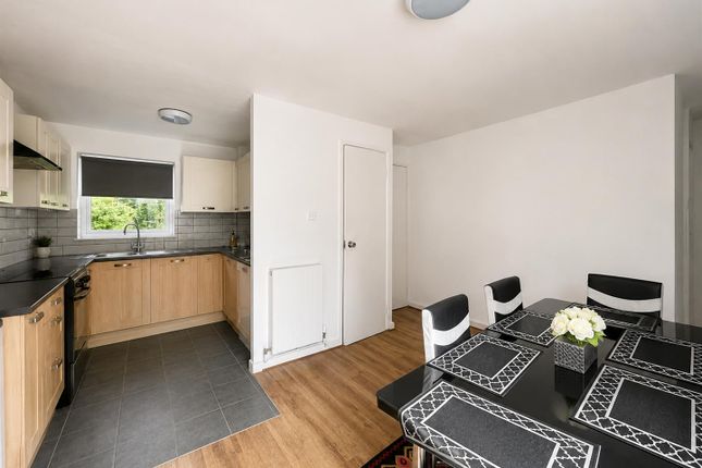 53, Glazier Drive, Milton Keynes photo 4