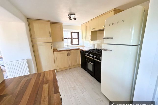 1 Redhill Cottages Alfington Road, Ottery St. Mary photo 2