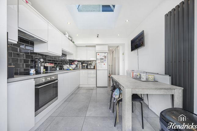 8, Seaview Road, Southend-on-sea photo 4