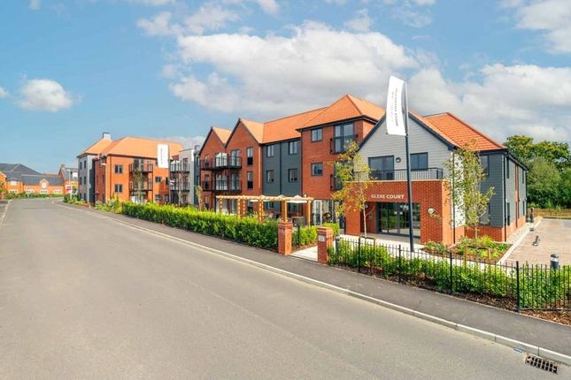 Flat for sale in Abbotswood Common Road, Romsey, Hampshire