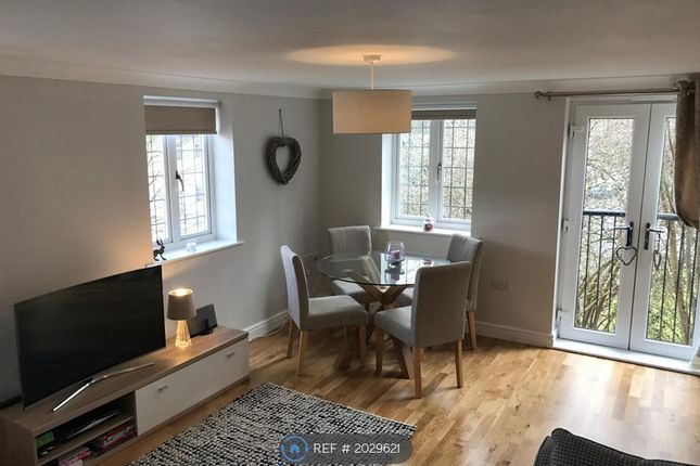 Flat to rent in Micklethwaite Grove, Wetherby