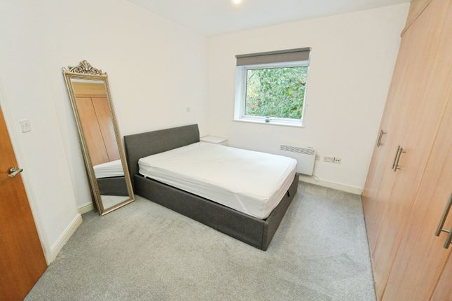 Griffin Close, Birmingham photo 4