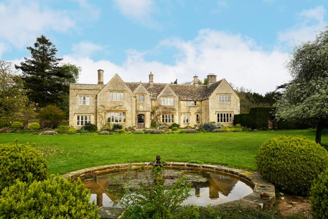 Country house to rent in Bradwell Grove, Burford