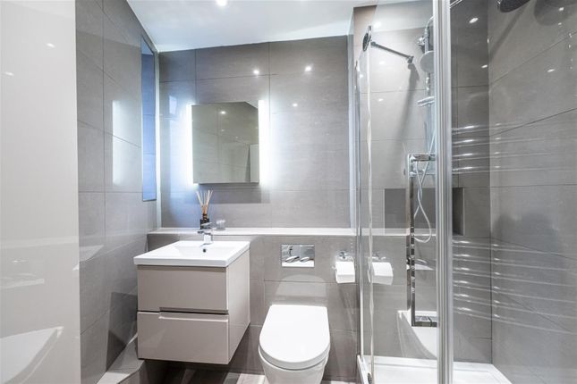 18, RADLEY HOUSE, PARK ROAD, London photo 4