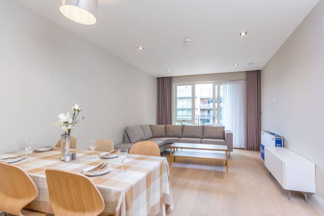 Thumbnail Flat to rent in Palladian Gardens, Chiswick, London