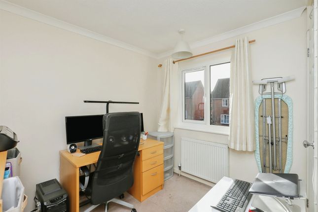 Semi-detached house to rent in Draper Way, Norwich