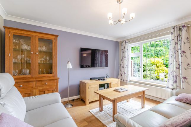 92B, Swakeleys Drive, Ickenham photo 2