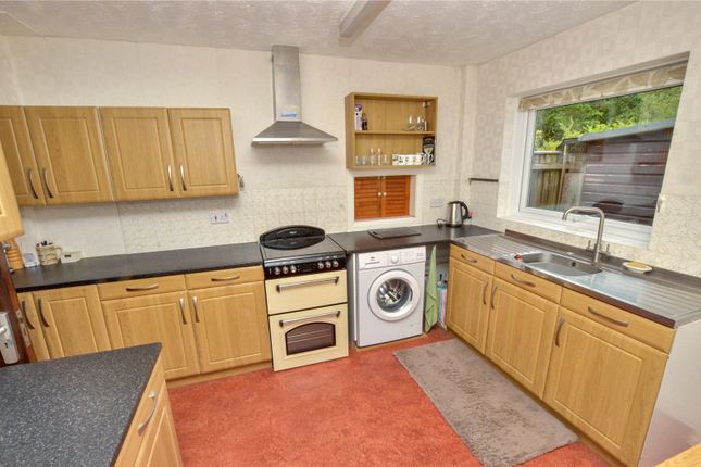 17, Woolslope Road, Ferndown photo 4