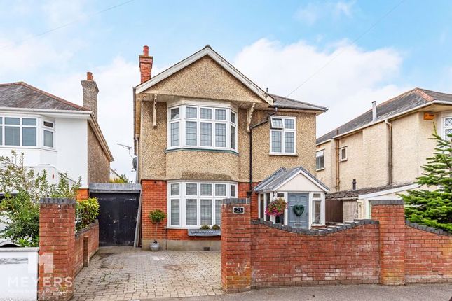 Thumbnail Detached house for sale in Heatherlea Road, Southbourne