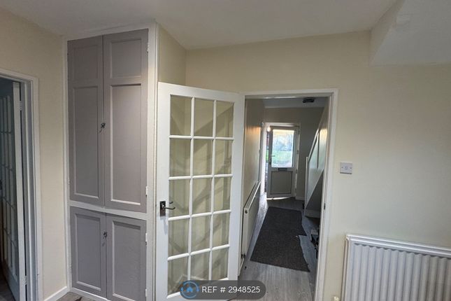 Halbrow Crescent, Bristol photo 5