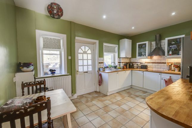 16, Gladstone Road, Leeds photo 4