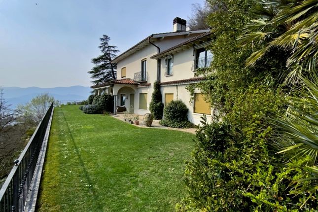 Villa for sale in 6977, Ruvigliana, Switzerland