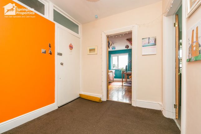 42C, Wynn Avenue North, Colwyn Bay photo 3