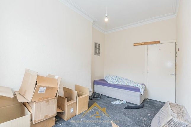 Flat for sale in 2/1 561 Cathcart Road, Govanhill, Glasgow