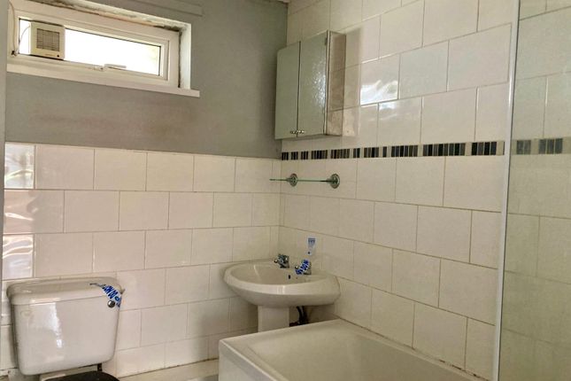 51, Willows Close, Tyne and Wear photo 5