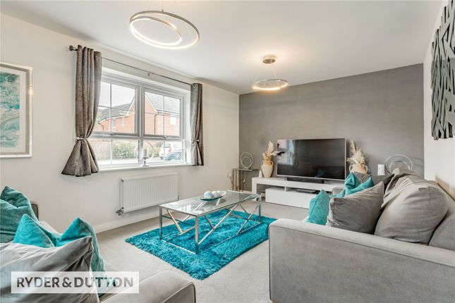 15, Wallis Avenue, Rochdale photo 3