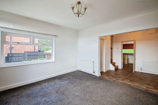 196, New Road, Barnsley photo 4