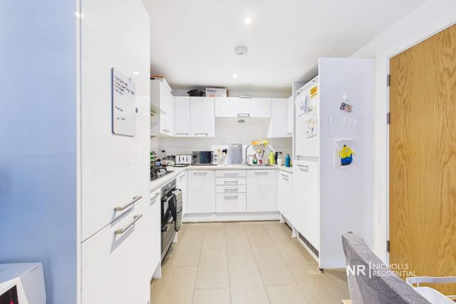 2, Eden Place, Sutton photo 4