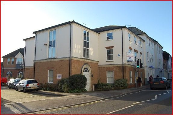 Thumbnail Commercial property for sale in University House, Oxford Square, Oxford Street, Newbury, West Berkshire