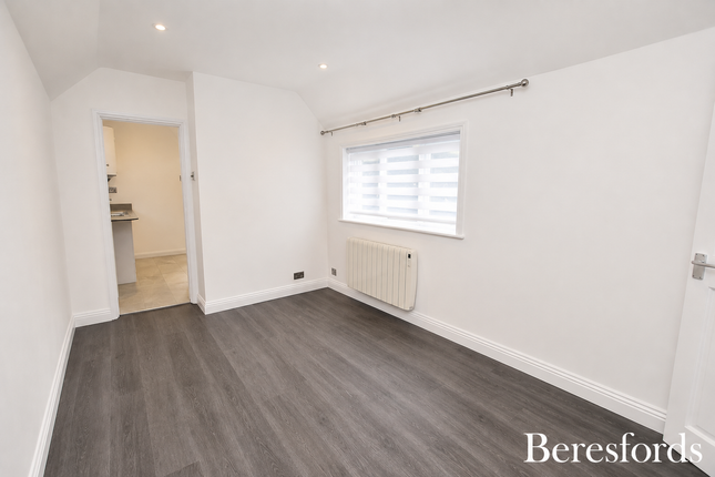 115a, High Street, Maldon photo 5