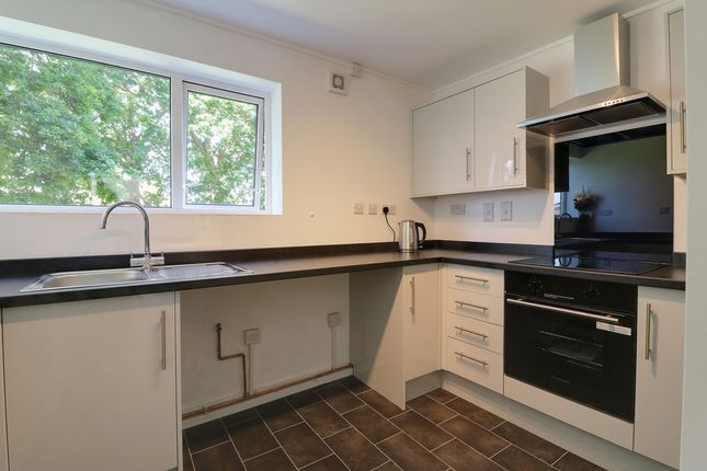 23 Westfield Oaks, Westfield Avenue, Hayling Island photo 4