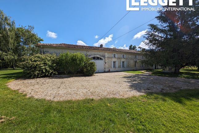 Thumbnail Villa for sale in Messac, Charente-Maritime, Nouvelle-Aquitaine