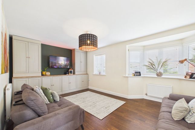 16, Wright Avenue, Newport photo 3