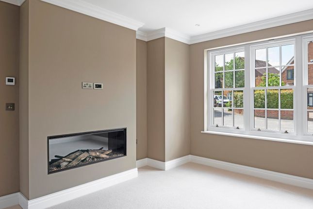 1 The Meadows, 11, Meadow Lane, Beaconsfield photo 4