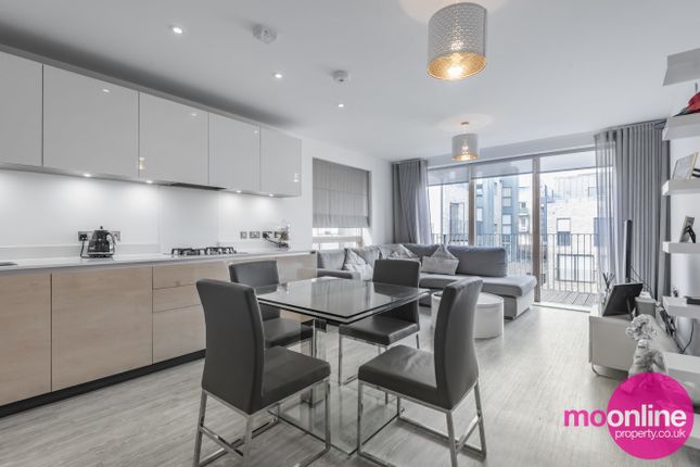 Thumbnail Flat for sale in Inglis Way, Mill Hill, London