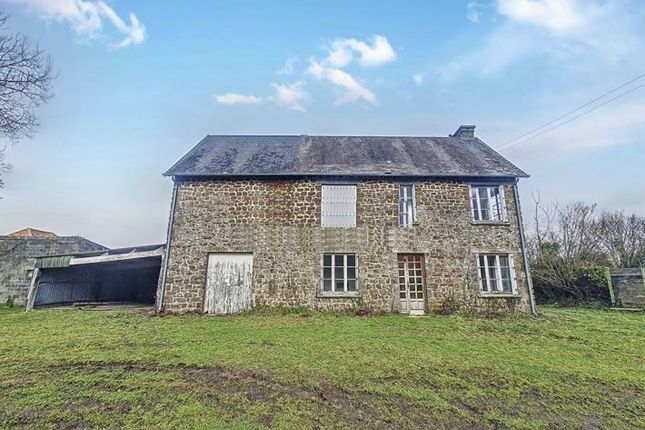 Detached house for sale in Grimesnil, Basse-Normandie, 50450, France