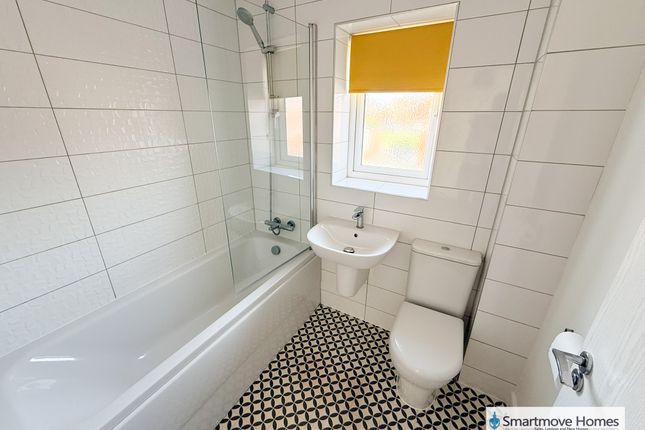 59, White Ash Road, Alfreton photo 3