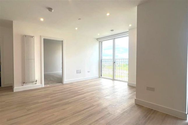 Thumbnail Flat to rent in Silverleaf House, The Verdean, Heartwood Boulevard, Acton, London