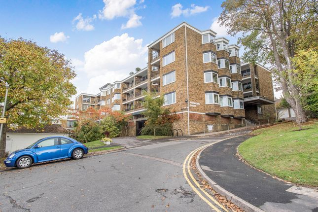Thumbnail Flat for sale in Varndean Drive, Brighton