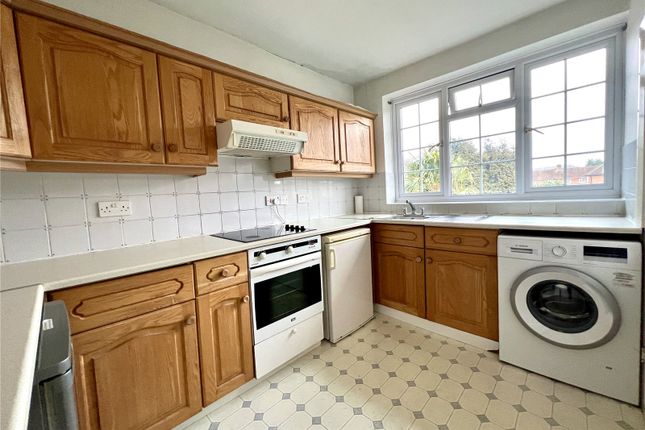 2, Grosvenor Court, Surrey photo 4
