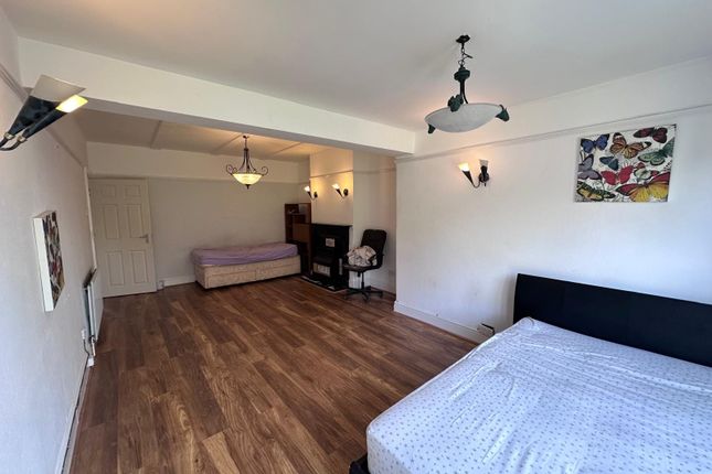 Thumbnail Flat to rent in Shared House, High Worple, Harrow, Greater London