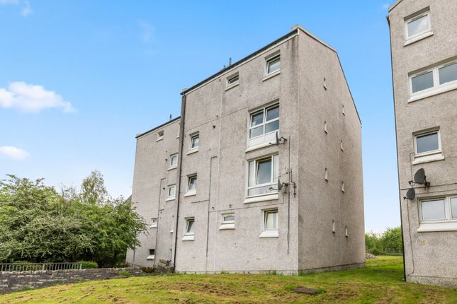 Thumbnail Flat for sale in The Auld Road, Cumbernauld Village, Cumbernauld