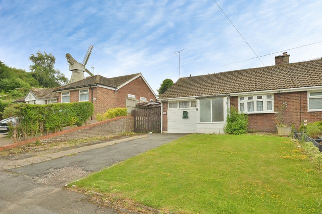2-bed house on 124, Harvey Road, Ashford, £260,000