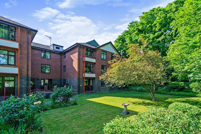 Flat for sale in Beaconsfield Road, St.Albans