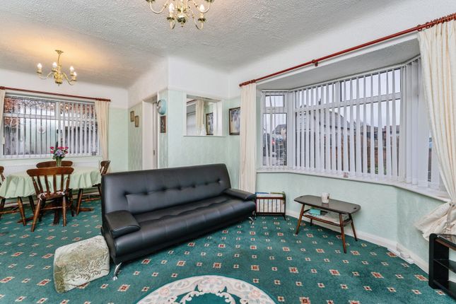 4, Sea Road, Denbighshire photo 3