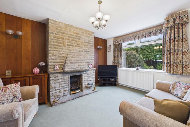 26, Warren Rise, Dronfield photo 2