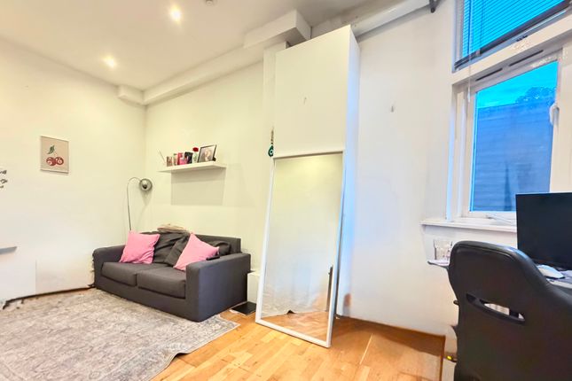 7 Pakeman Street, London photo 4