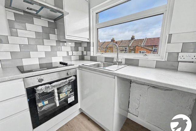 52, Albert Road, Kent photo 4