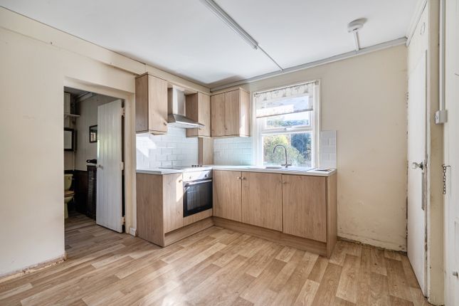 2, The Heights Felderland Lane, Worth, Deal photo 4