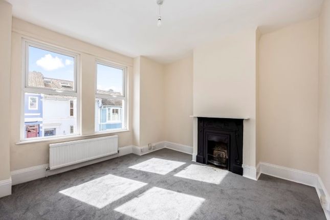 20 Agnes Street,, Brighton photo 2