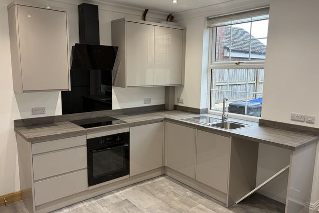 31, Nelson Street, Leek photo 2